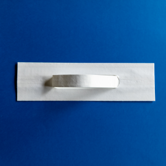 White Sesame Handle